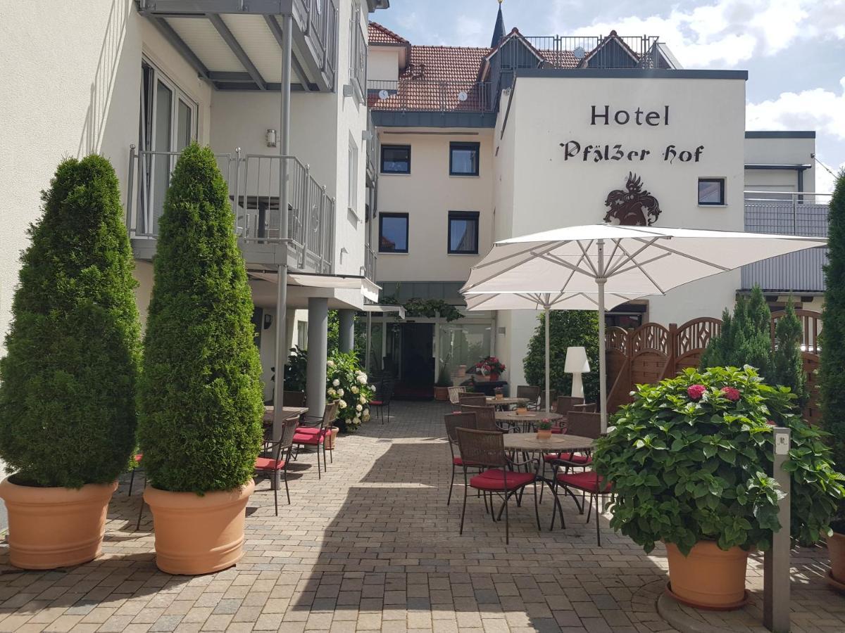אדנקובן Hotel-Restaurant Pfaelzer Hof מראה חיצוני תמונה