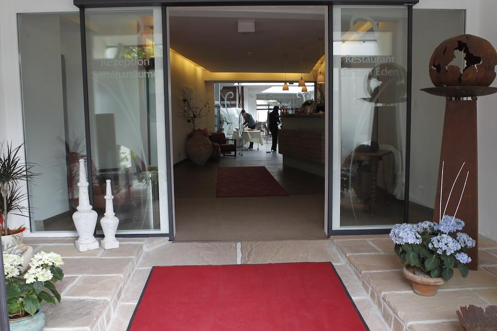 אדנקובן Hotel-Restaurant Pfaelzer Hof מראה חיצוני תמונה